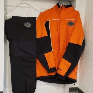 Ladies Harley-Davidson Rainsuit.